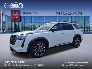 New 2026 Nissan Pathfinder Platinum FWD video 1