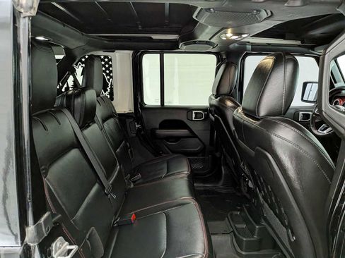 Used 2023 Jeep Wrangler Unlimited Rubicon w/ Cold Weather Group image 21