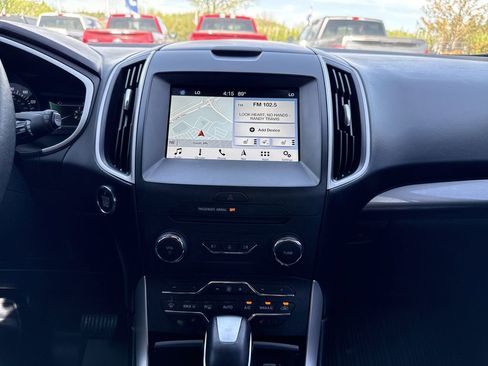 Used 2018 Ford Edge SEL w/ Equipment Group 201A AWD/4WD image 22