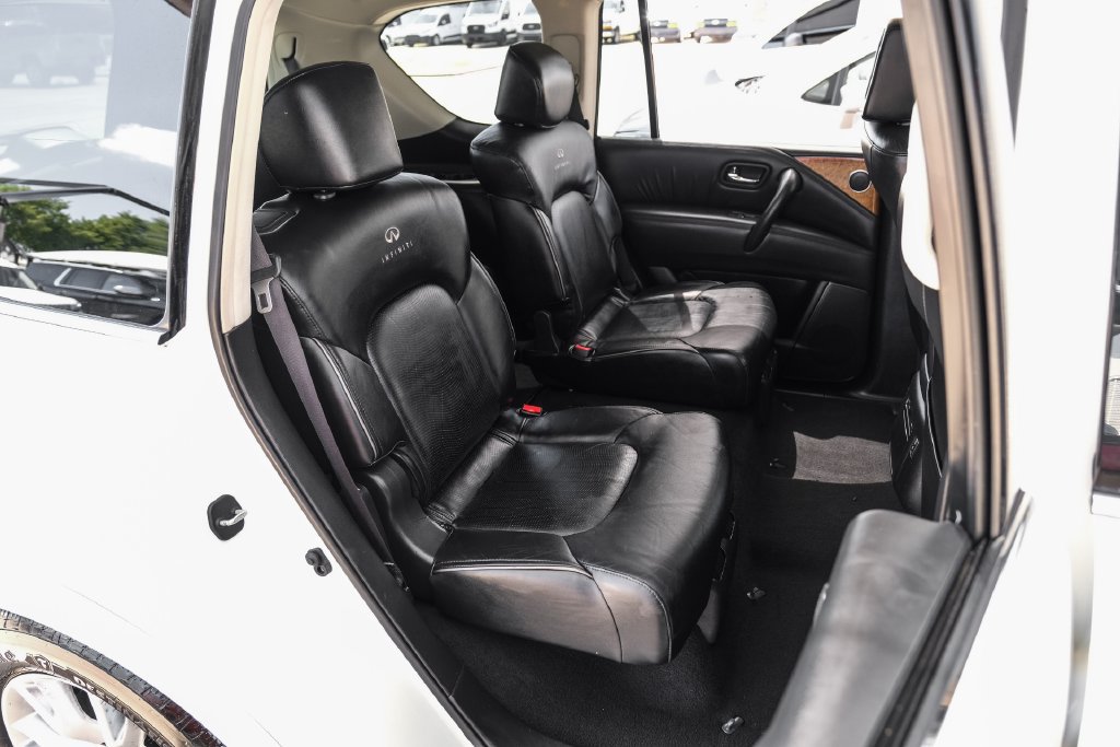 Used 2014 INFINITI QX80 2WD w/ Theater Package image 45