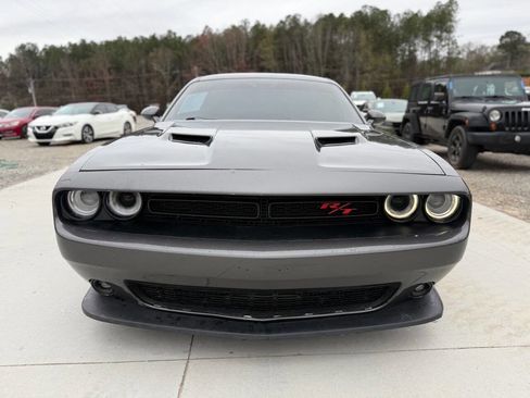 Used 2015 Dodge Challenger R/T Scat Pack w/ Scat Pack Appearance Package image 3
