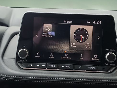Certified 2026 Nissan Rogue SV FWD image 8