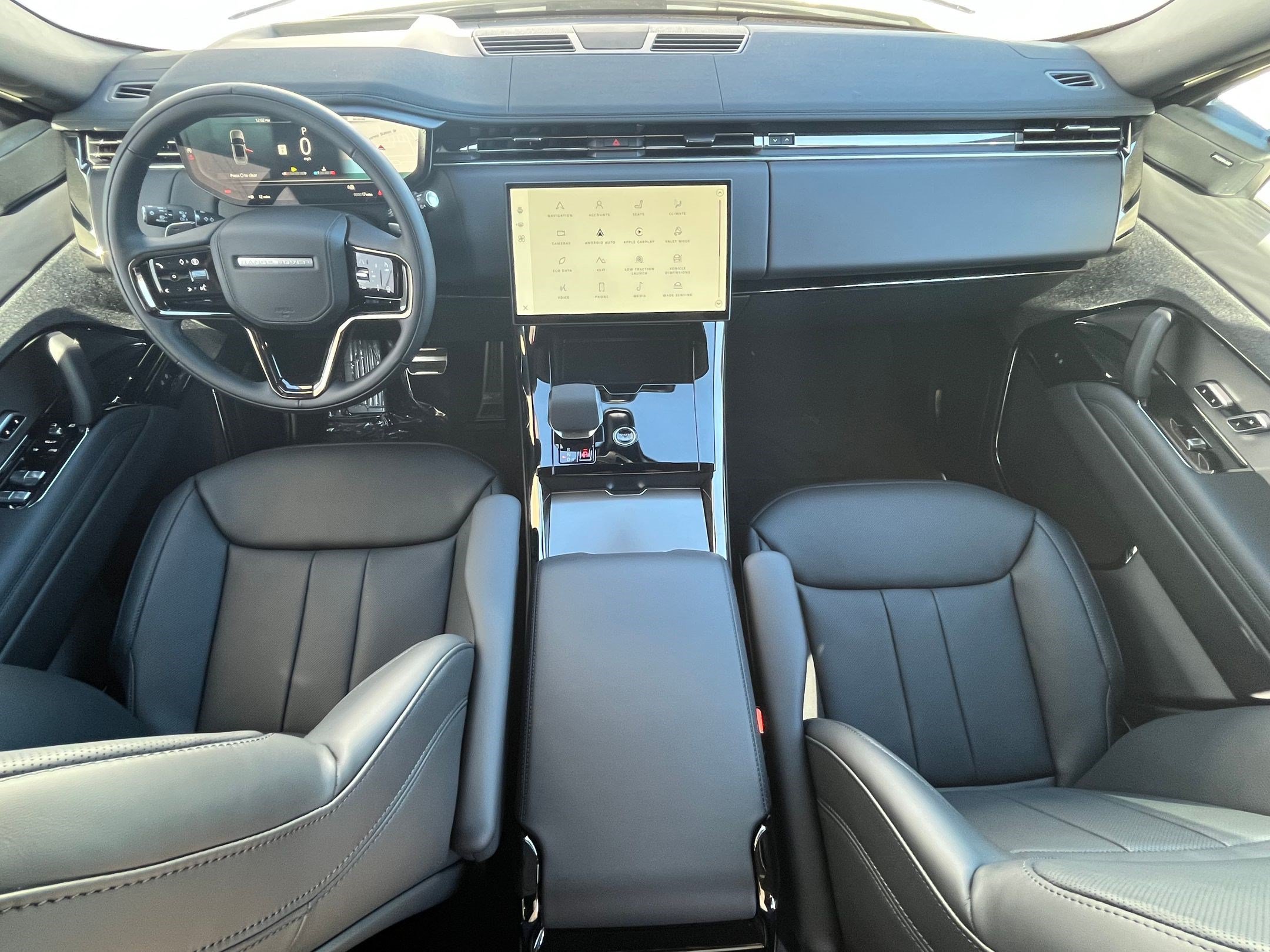 New 2026 Land Rover Range Rover Sport Dynamic SE AWD/4WD image 14