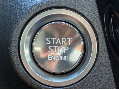 Used 2025 Lexus ES 350 w/ Premium Package FWD image 32