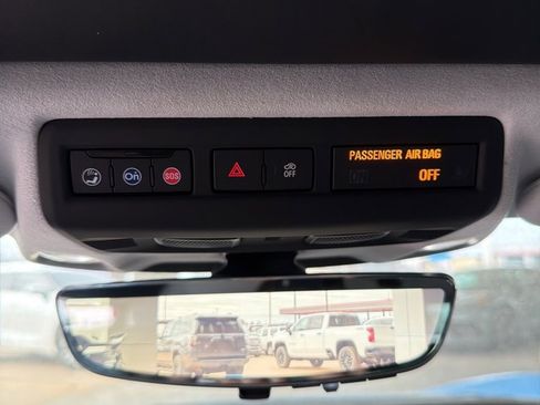 Used 2020 Chevrolet Corvette Stingray w/ 3LT Preferred Equipment Group image 28