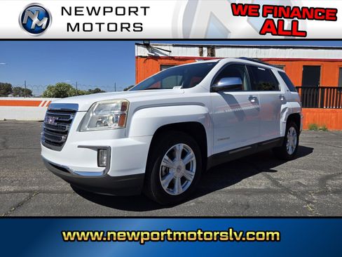 Used 2016 GMC Terrain SLT image 1