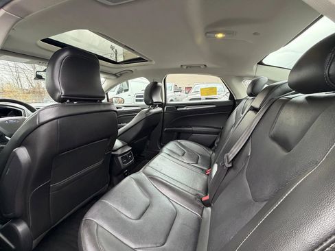 Used 2016 Ford Fusion Energi Titanium w/ Driver Assist Package image 12