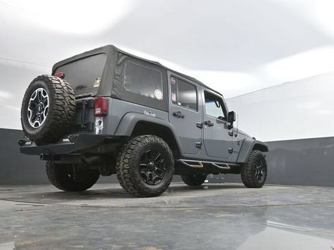 Used 2015 Jeep Wrangler Unlimited Sport AWD/4WD image 37