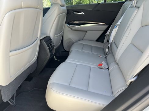 Certified 2023 Cadillac XT4 Premium Luxury FWD image 19