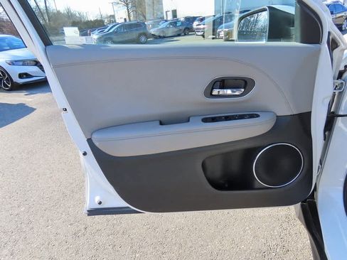 Certified 2020 Honda HR-V EX-L image 15