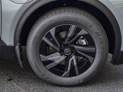 New 2026 Toyota C-HR AWD/4WD image 11