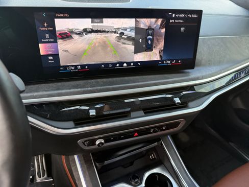 Used 2024 BMW X7 xDrive40i w/ Executive Package AWD/4WD image 18