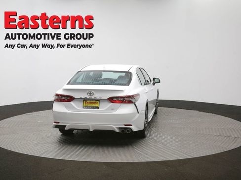 Used 2024 Toyota Camry SE FWD image 38