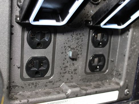 New 2025 Ford F150 Platinum w/ Equipment Group 702A High image 43