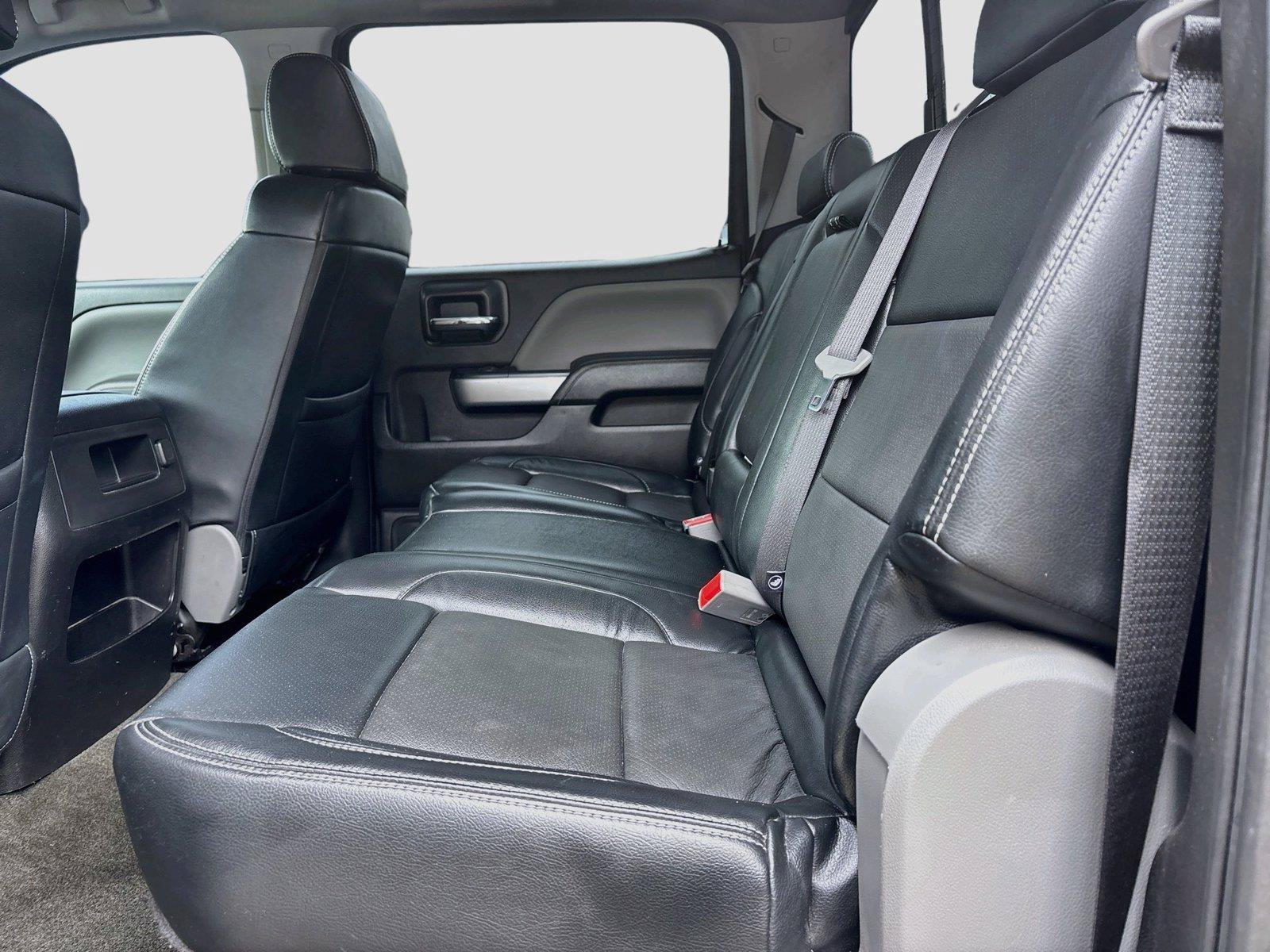 Used 2018 Chevrolet Silverado 1500 LT w/ All Star Edition AWD/4WD image 13