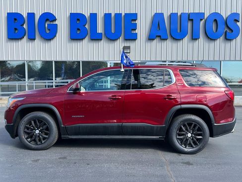 Used 2018 GMC Acadia SLT AWD/4WD image 2