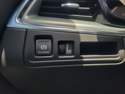 Certified 2024 Cadillac XT5 Luxury w/ LPO, Floor Liner Package FWD image 29