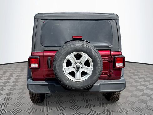 Used 2022 Jeep Wrangler Unlimited Sport S image 7