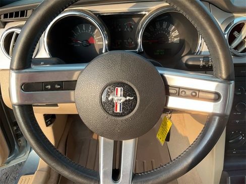 Used 2006 Ford Mustang GT image 26