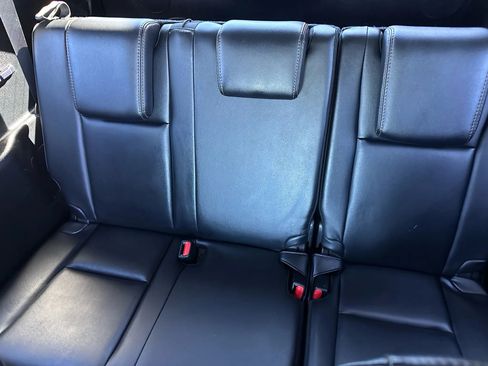 Used 2018 Toyota Highlander Limited Platinum image 11