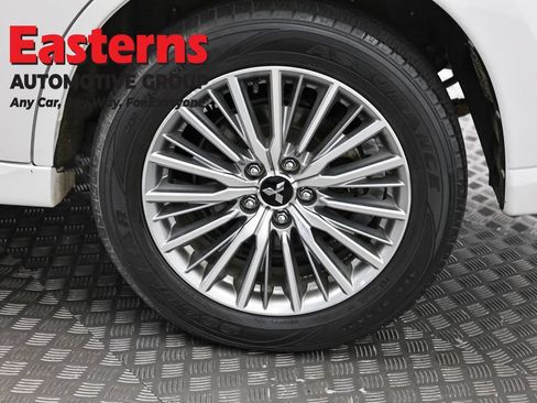 Used 2020 Mitsubishi Outlander SEL AWD/4WD image 32