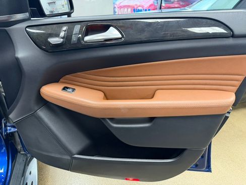 Used 2017 Mercedes-Benz GLE 43 AMG 4MATIC Coupe w/ Parking Assist Package image 43