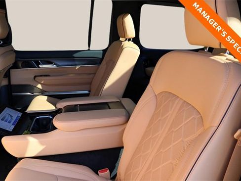 New 2025 Jeep Grand Wagoneer Series III w/ Quick Order Packagew 28T image 16