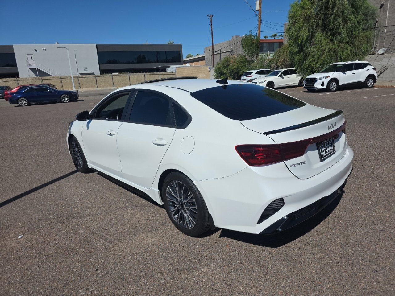Used 2022 Kia Forte GT-Line w/ GT-Line Premium Package FWD image 4