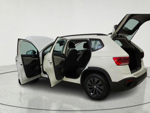 Used 2022 Volkswagen Taos S w/ IQ Drive S Package FWD image 16