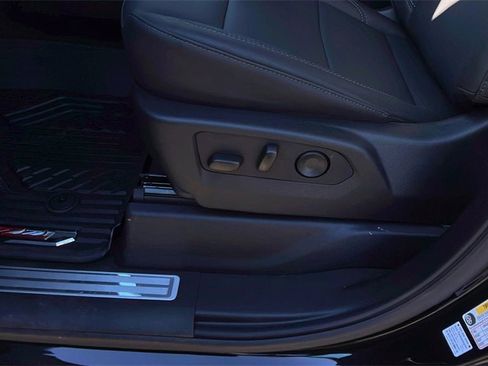 New 2026 Chevrolet Silverado 2500 LTZ w/ LTZ Premium Package image 13