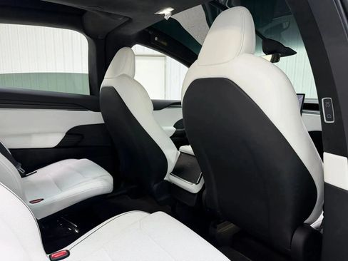 Used 2023 Tesla Model X Plaid AWD/4WD image 21