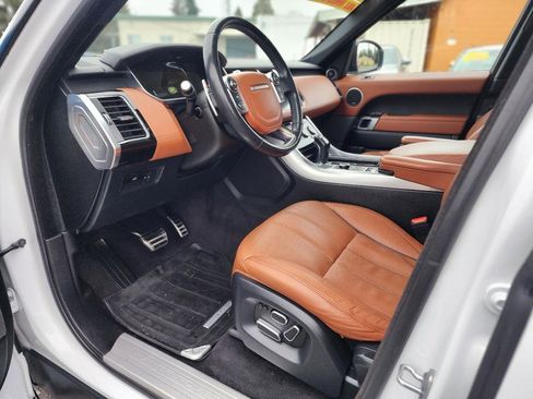 Used 2015 Land Rover Range Rover Sport HSE image 14