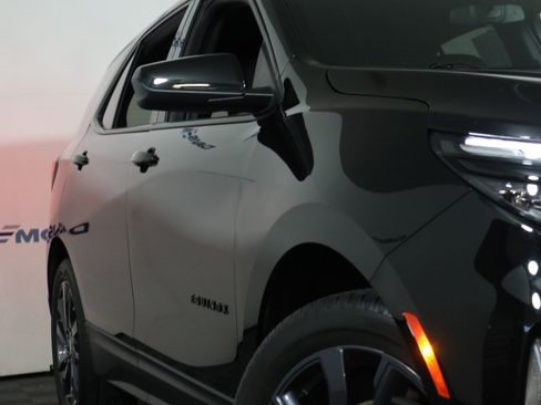 Used 2024 Chevrolet Equinox RS AWD/4WD image 3