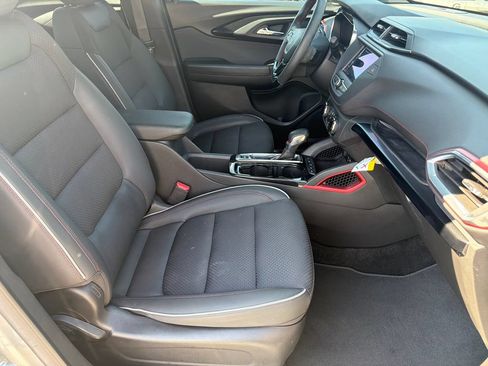 Used 2023 Chevrolet TrailBlazer RS AWD/4WD image 13