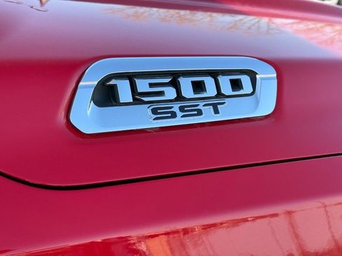 Used 2025 RAM 1500 Big Horn image 8