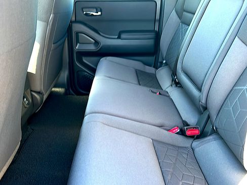 New 2026 Nissan Frontier SV w/ SV Convenience Package image 15