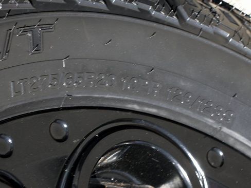 Used 2023 Ford F250 Lariat w/ Black Appearance Package image 45