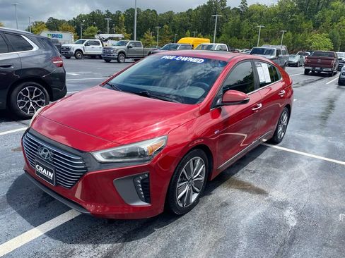 Used 2019 Hyundai Ioniq Limited w/ Ultimate Package 02 FWD image 3