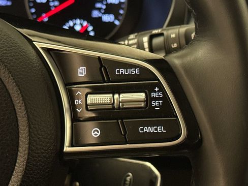 Used 2021 Kia Seltos S FWD image 30