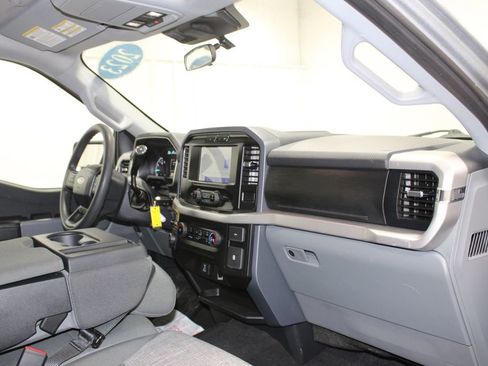 Used 2023 Ford F150 XLT AWD/4WD image 36