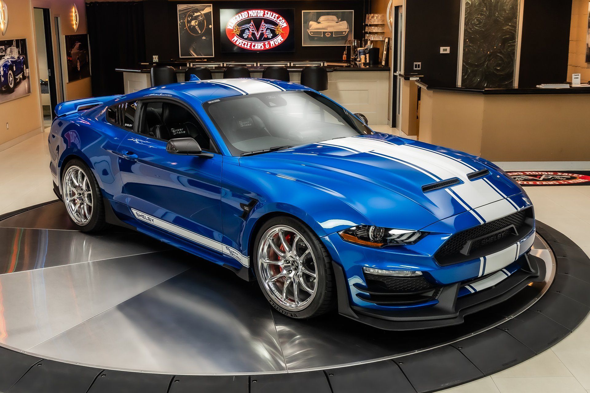 Used 2021 Ford Mustang GT Premium w/ Equipment Group 401A RWD image 10