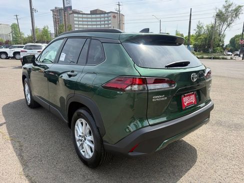 New 2026 Toyota Corolla Cross LE AWD/4WD image 5