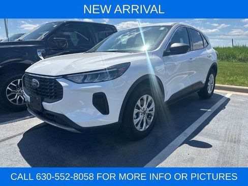 Certified 2024 Ford Escape Active AWD/4WD image 1