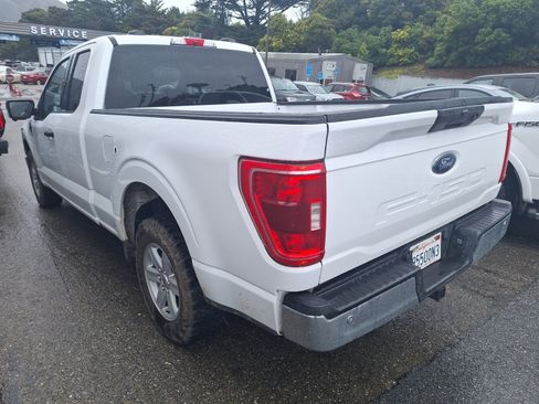 Used 2022 Ford F150 XLT w/ Equipment Group 301A Mid image 4