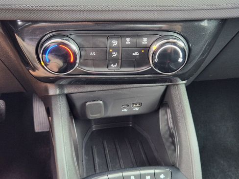 Certified 2025 Chevrolet TrailBlazer LT FWD image 20