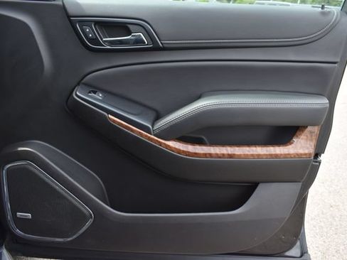 Used 2019 Chevrolet Tahoe Premier w/ RST 6.2L Performance Edition AWD/4WD image 51