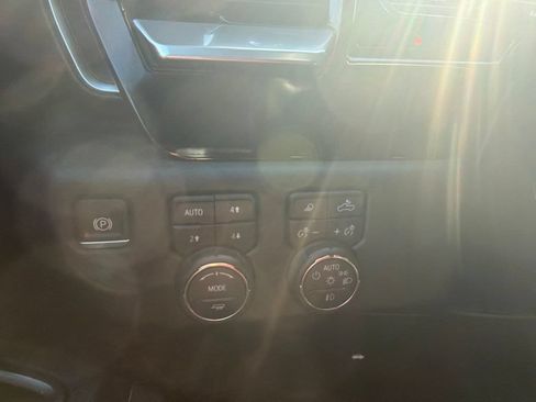 Certified 2024 Chevrolet Silverado 1500 High Country w/ LPO, Dark Essentials Package AWD/4WD image 12
