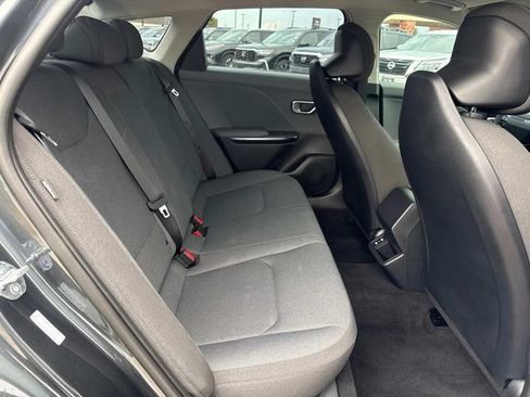 Used 2025 Kia K4 FWD image 12