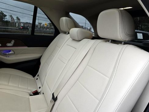 Used 2021 Mercedes-Benz GLE 350 w/ 3rd Row Seat Package image 36