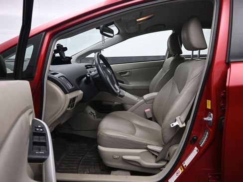 Used 2011 Toyota Prius Four w/ Navigation Pkg FWD image 16
